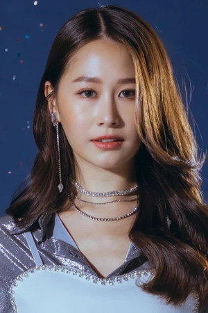 นีร สุวรรณมาศ